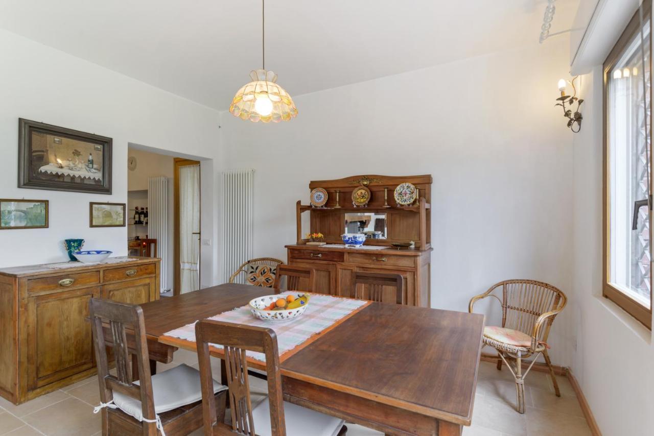 Como Lake Cosy Flat With Garden And Parking Apartment Cernobbio Bagian luar foto